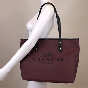 SOLD!!! Authentic COACH Burgundy Horse and Carriage Jacquard City Zip Tote